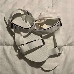 Victoria’s Secret Velcro Strap Sandals